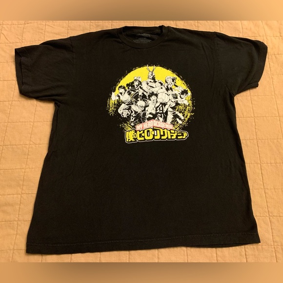 Anime Graphic Tee ‘My Hero Academia - Picture 2 of 7